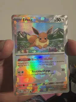 Pokemon Eevee TCG Master Ball Pattern 074/131 Prismatic Evolutions Holo Card - Image 1