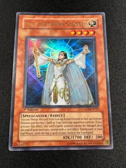 Yu-Gi-Oh! Lyla, Lightsworn Sorceress (LP) 1st Edition LODT-EN019 - Image 1