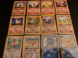 21 Vintage Pokemon Card lot WOTC - Base set, Jungle & Fossil - Image 1