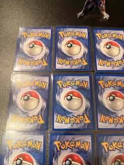 21 Vintage Pokemon Card lot WOTC - Base set, Jungle & Fossil - Image 4