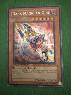 YUGIOH DARK MAGICIAN GIRL CT2-EN004 SECRET LIMITED - Image 1