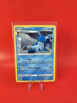 Glaceon SWSH192 Black Star Promo Pokemon Card - Immaculate Holofoil and swirl. - Image 1