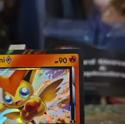 Pokemon TCG Victini Prism Star Holo HP90 Dragon Majesty Prism Rare 7/70 2018 - Image 3