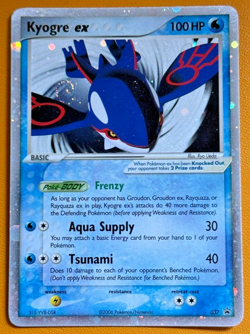 Kyogre EX 037 Nintendo Black Star Promo Collector's Tins Holo Swirl Pokemon LP - Image 1