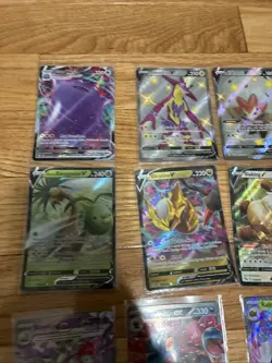 2020-25 Pokemon Tcg Assorted Ultra Rare Lot: V, Ex, V-stars, Shinies, And More - Image 2
