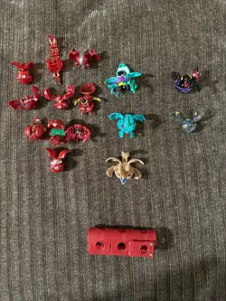 Original Bakugan collection - Preyas, Preyas II Angel/Diablo, Cards, and more - Image 1