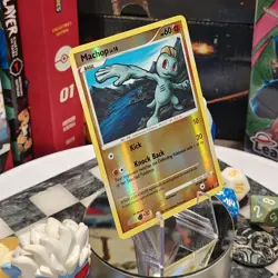 2008 Pokemon, D&P Stormfront, #64/100 Machop Lv. 18, Reverse Holo Common See Pic - Image 2