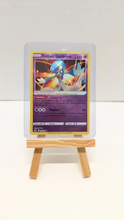 Pokemon TCG, Radiant Gardevoir 069/196 - Lost Origin - Image 1