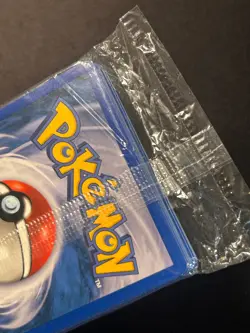 Sealed MAGMAR #44 WOTC Black Star PROMO Pack of Pokemon 25 Cards Vintage - Image 3