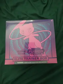 Pokemon TCG: Sword & Shield Fusion Strike Elite Trainer Box 820650809330 - Image 1