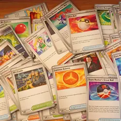 Pokemon TCG Trainer LOT (200 Cards)- commons - Image 2