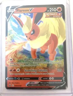 Flareon V SWSH149 SWSH: Sword & Shield Promo Cards Holo - Image 1