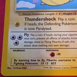Pokemon Flying Pikachu 25 Promo Basic Promo 40 HP English Vintage Card - Image 5
