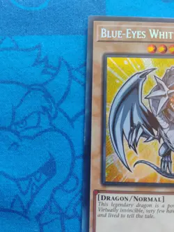 Yugioh! Blue-Eyes White Dragon BLMM-EN001 Battles of Legend: Monster Mayhem - Image 3