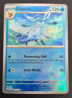 Glaceon 025/131 Prismatic Evolutions Poke Ball Reverse Holo Pokemon TCG Card NM - Image 1