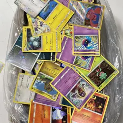 Unsorted Pokemon TCG Common, Uncommon and Rare Trading Cards (2000 Plus Cards) - Image 3