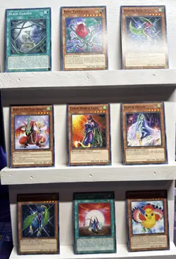 Lot Of 50 Cards Yu-Gi-Oh! LDS2 Set With 1st Edition / Non First Edition! - Image 3