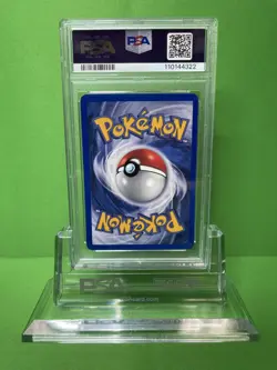 2000 POKEMON GYM HEROES 15 BROCK-HOLO PSA 8 - Image 2