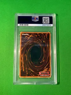 Yu-Gi-Oh! 2006 Dark Lucius LV8 CDIP-EN011 1st Edition Ultimate Rare PSA 8 NM-MT - Image 2