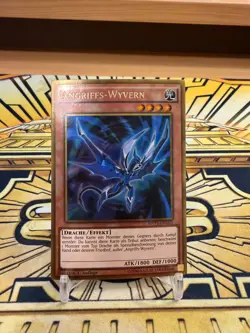 Yugioh Angriffs-Wyvern Gold Rare MVP1-DEG03 - Image 1