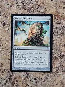 Relic of Progenitus Magic Modern Event Deck Regular - Image 1