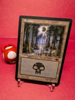 MTG GURU SWAMP PROMO LAND 1999 TERESE NIELSEN - Image 2