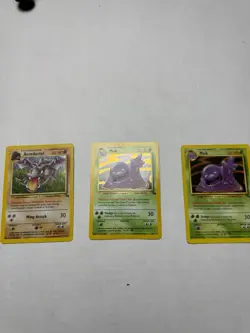 Pokemon Card Lot Muk Aerodactyl Hitmonlee Holographic Rare - Image 3