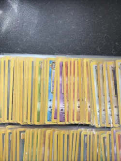 Pokemon TCG Vintage Bulk Reseller Bundle X 125 + Cards Varying Conditions - Image 3