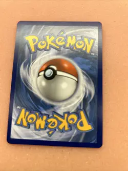 Pokemon TCG Poke Kid Shining Fates 070/072 Holo Ultra Rare - Image 2