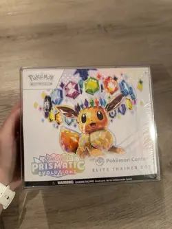 2x Pokemon Center ETB Prismatic Evolution Sealed mit Case - Image 1