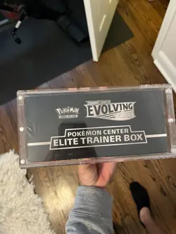 POKEMON CENTER Evolving Skies Elite Trainer Box ETB FACTORY SEALED Rare - Image 3