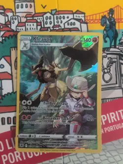 Kleavor TG08/TG30 Ultra Rare Holo Card Astral Radiance Pokemon Card - Image 1