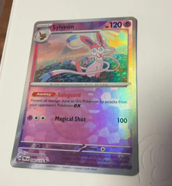 Pokemon Sylveon (MASTER BALL Pattern) 040/131 Prismatic Evolutions Holo - NM - Image 4