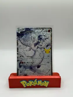 Pokemon Company Reshiram 113/114 Celebrations Classic Collection Holo 130 HP - Image 1