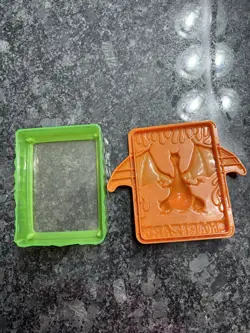 Pokemon Charizard Card Holder Deck Box Vintage 2002 Pokemon TCG - Image 2
