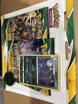 Pokemon Trading Card Sword Shield Evolving Skies Three Pack Blister TCG Umbreon - Image 5