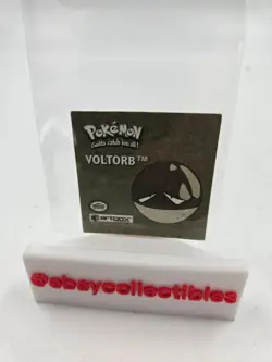 1999 Pokemon - Voltorb R05 Gold Bordered Holo - Artbox Series 1 Sticker - Image 2