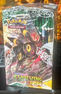 Pokemon Sword & Shield Evolving Skies Booster Box 36 Packs FACTORY - Image 3