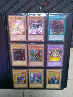Konami Yu-Gi-Oh! TCG Vintage And Rare Halo Card Collection - Image 2
