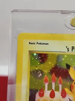 Birthday Pikachu Pokemon Black Star Promo 24 HEAVY PLAY / DMG. EN CHASE CARD - Image 2