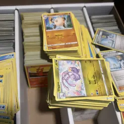550+ Pokemon Cards Bulk Lot Collection Random Cards No Energy Yellow Borders🔥 - Image 2