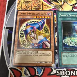Yugioh - Sage’s Stone ROD-EN003 SECRET VLP/NM X1 + Dark Magician & Girl - Image 3