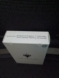 mtg secret lair dungeons and dragons Honor Among Theives Foil Edition - Image 3