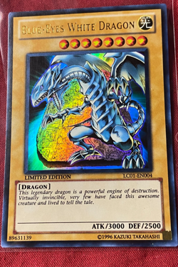 1996 TCG LIMITED EDITION BLUE-EYES WHITE DRAGON HOLO RARE #LC01-EN004 B5 - Image 2