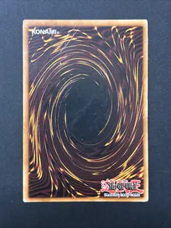 Yugioh Red-Eyes Black Dragon SDJ-001 Unlimited Ultra Rare - Image 2