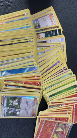 Huge Lot of ~375 Pokemon TCG Cards Foil, Reverse and Commons - Image 1
