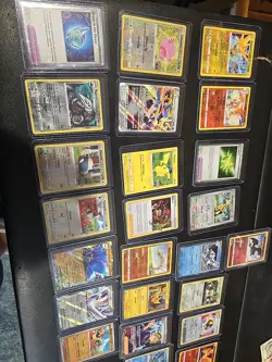 Pokemon Cards Singles 28 Random Cards Halo, Ex, Charizard - Image 2