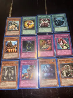 Vintage 1996 Yu-Gi-Oh Cards Huge Lot 774 Cards - Image 4