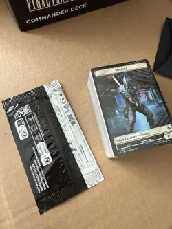 MTG Magic The Gathering Final Fantasy Commander Deck Limit Break BOX opened - Image 3