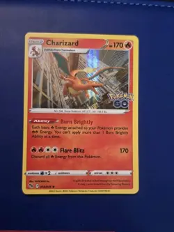 Charizard 010/078 Pokemon GO Holo - Image 1